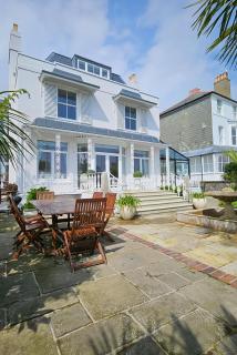 Regency Beach House by Bloom Stays - Walmer - 6
