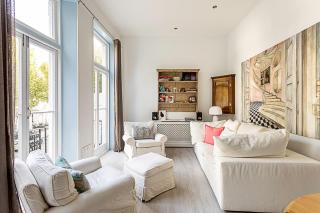 Elegant Three Bed Apartment in Earls Court - London - 2