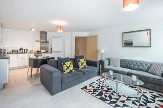2 Bedroom Apartment , Zone 1 London , 2 Mins Walk Tube , Offers , Sleeps 5 - Londra - 7