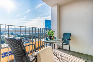 2 min walk O2 Arena NEW Dinopark Apartment - Prague - 7