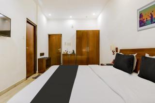 Townhouse Coastel Sun View Hotels - Goa - 5