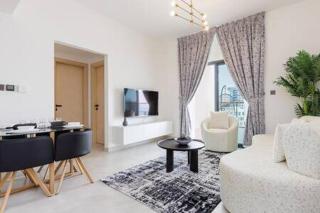 Contemporary 2 Bedroom Apartment - 9