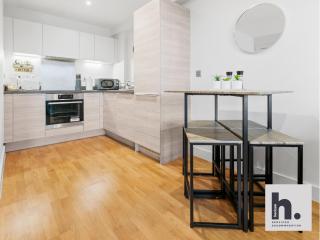 Contractors - Free Parking - City Centre - 4x Units Available - Hull - 6