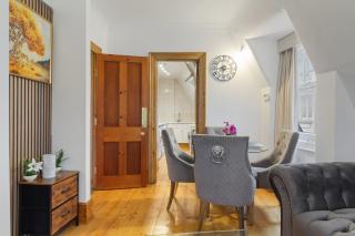 Elegant 3-Bedroom Apartment in the Heart of Piccadilly Circus No Lift- 4GL - Londra - 5
