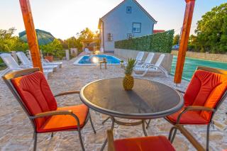 Luxury Villa with Heated Pool - Lovreć - 6