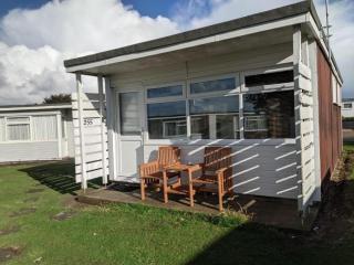 255 Sundowner, Hemsby - 0