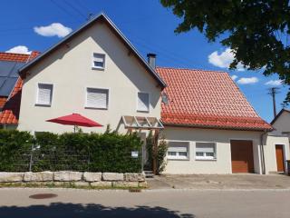 Wunderschönes Ferienhaus In Zainingen - Zainingen - 0