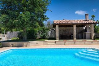 Modernes Haus mit überdachter Terrasse und Schwimmbad - Loborika - 2
