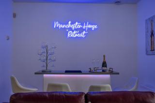 Manchester House Retreat - Sleeps 18 - Manchester - 7