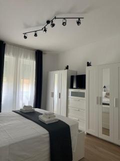 Apartment Cinecittà - Rom - 7