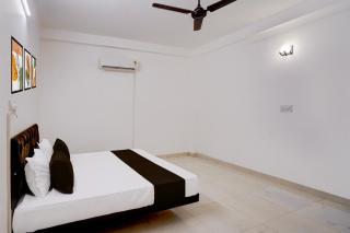 Hotel O Twilight Terrace - Grander Noida - 1
