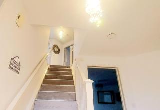 Sunderland Villa Luxuria House and Apartment Accommodation - Free Double Private Parking - Sunderland - 6