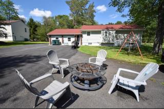 Cozy home away from home - 5