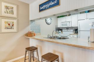 Walk to Beach PCB Gem with Community Pool Access! - Panama City Beach - 4