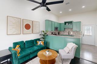 2 BR Home one block from Botanical Gardens - 9