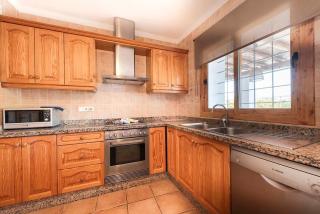 Quiet family house 850m from the beach - Cala Llonga - 9