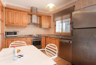 Quiet family house 850m from the beach - Cala Llonga - 2
