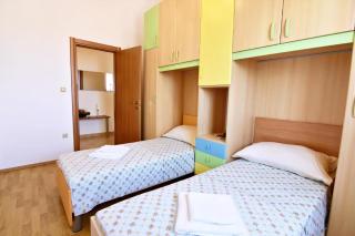 Wohnung In Tar Mit Garten, Grill Und Gemeinschaftlichem Pool - Poreč - 2
