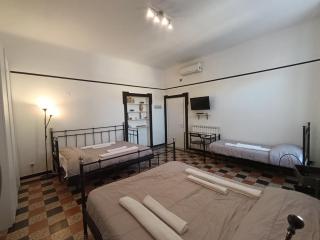 M1 Loreto Holiday Home - 3