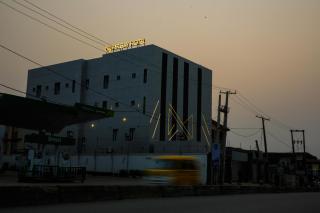 Bay Hotel - 2