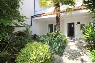 Ferienwohnung Zen für 2 Personen mit eigenem Garten - Poreč - 9