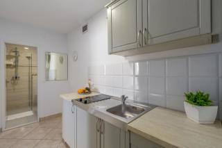 Klimatisierte Ferienwohnung Marica 2 Mit Balkon - Poreč - 8