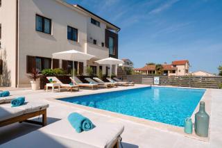 Ferienwohnung Residence Mala 3 mit Pool und Whirlpool in Funtana mit Meerblick - Funtana - 0