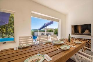 Haus Sanchi, Bestehend Aus 2 Separaten Apartments - Labin - 3