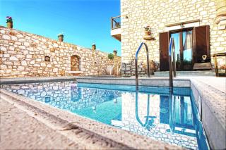 Lacasa 1 Deluxe Villa With Private Pool, Jacuzzi - Roumelí - 0