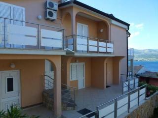 Villa Jelica, Ferienwohnung In Der Ersten Etage - Trogir - 0