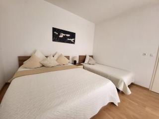 Villa Jelica, Ferienwohnung In Der Ersten Etage - Trogir - 5