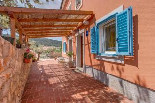 Appartement in Veli Lošinj mit Terrasse, Garten und Grill - Veli Lošinj - 8