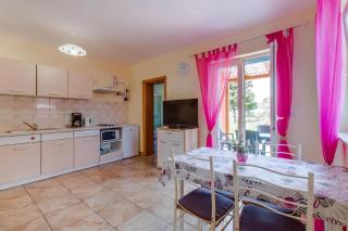 Appartement in Veli Lošinj mit Terrasse, Garten und Grill - Veli Lošinj - 5