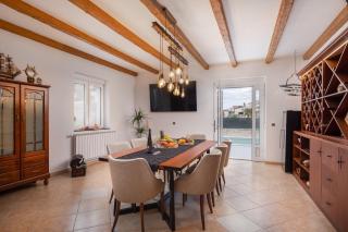 Luxuriöse Villa Elais Für 10 Personen - Podstrana - 9