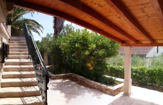 Haus In Milna Mit Terrasse, Garten Und Barbecue - Milna - 5