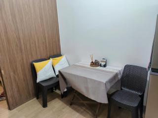 Charles Haven's Crib - Spring Residences - Manila - 3