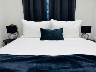 Charming & Spacious 1-Bed Ealing Apartment - 2-Min Walk to Tube & Shops - Ealing - 9