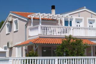 Ferienwohnung mit jacuzzi in Villa mit Garten und Parkplatz - b51847 - Ližnjan - 6
