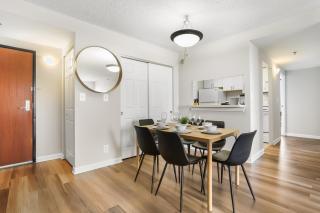 The Perfect Stay Awaits For You in Our Apt! - Arlington - 7