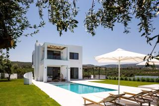 Elegante Villa Mit Beheiztem Pool Und Fantastischer Aussicht - Skouloúfia - 0