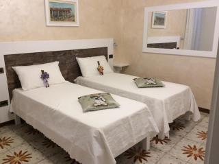 Studio für 3 Personen und 2 Kinder in Portese, Gardasee Westufer Gardasee - San Felice del Benaco - 2