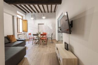 Laurel Apartment by Mmega - 0