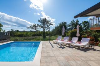 Haus Orange Familienfreundliche Lage Mit Pool - Labin - 2