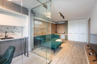 Classy Sassy - Elegant Escape in Timpuri Noi - 8