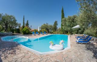 Apt, Pefko - Agios Nikitas - 0