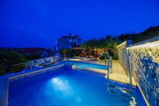 Strandnahes Ferienhaus Mit Garten In Ražanj - Ražanj - 6