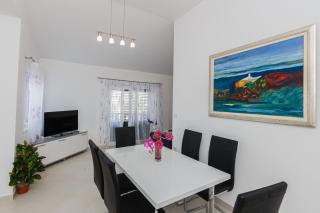 Strandnahes Ferienhaus Mit Garten In Ražanj - Ražanj - 4