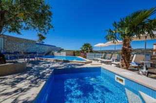 Strandnahes Ferienhaus Mit Garten In Ražanj - Ražanj - 5