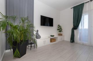 Azuris - Modern Sea View Apartment, Steps from the Center and Beach - Sutivan - 2