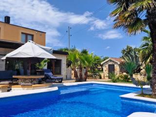 Tolles Ferienhaus In Pomer Mit Eigenem Pool - Medulin - 0
